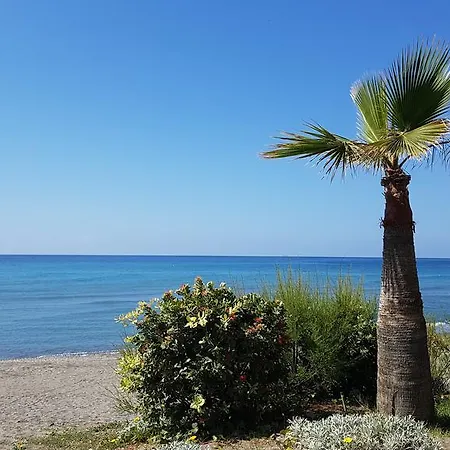Apartment Apartamento Lewis Torrox