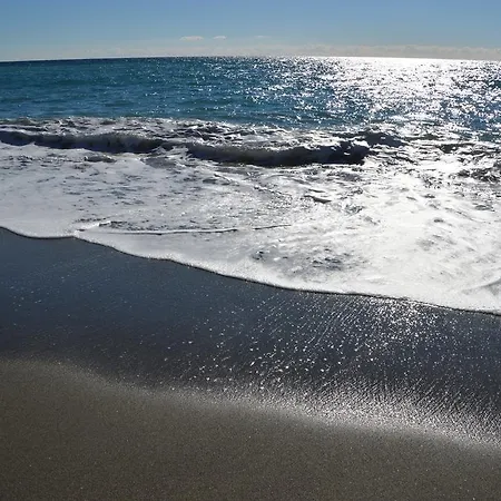 Apartamento Lewis * Torrox